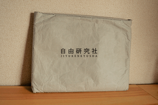 紙和(siwa)のPCケース